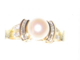  SALTWATER CULTURED PEARL BAGUETTE & ROUND DIAMOND 14K GOLD RING