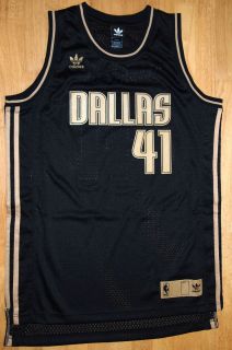 Dallas Mavericks Dirk Nowitzki alternate black gold swingman NBA
