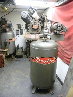 DAYTON 5 HP 80 GALLON 2 STAGE 3 PHASE AIR COMPRESSOR LIGHTLY USED