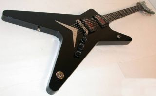 Dean USA ml 1000 Classic Black Electric Guitar w Case
