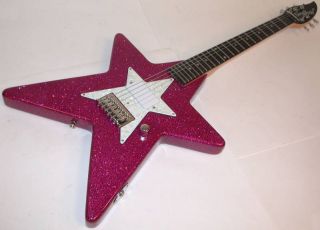 Daisy Rock Debutante Star Atomic Pink Short Scal Guitar