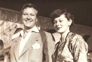 LORNA GRAY & DAVID BRIAN   Orig. CANDID Snapshot 1950s