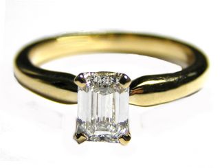  0 90 Carat Emerald Diamond Engagement Ring VS2