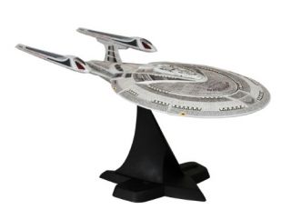 Features of Diamond Select Toys Star Trek Nemesis Enterprise E