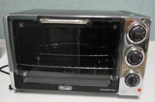 DeLonghi Convection Toaster Oven EO 2058 Open Box Item