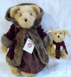 Boyds Bears Vivian Q Dickens Plush Holly Berry 904220