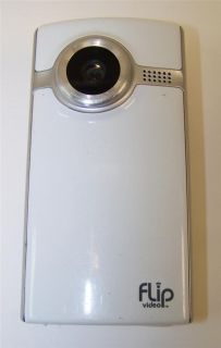 Pure Digital FLIP Ultra Digital Video Camera Camcorder 1 GB Flash USB