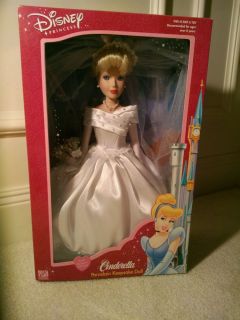 Brass Key Disney Princess Cinderella Bride 14 Porcelain Doll