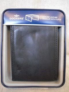 Dockers Black Leather Traveler Wallet w Flip Out ID