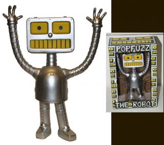 Popfuzz The Robot Designer Vinyl Toy Figure Statue
