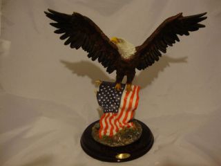  Eagle Figurine Wings High American Flag