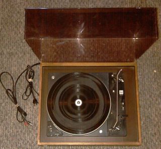 Vintage Dual 1210TURNTABLE Record Player Turns on Spins