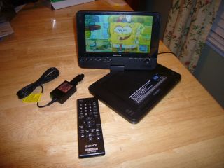 SONY PORTABLE DVD PLAYER DVP810***8SWIVEL DVD+ REMOTE + BOTH ADAPTERS
