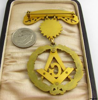Masonic Past Master Medal Square Compass G Wreath Sun C 1932