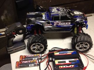 Traxxas E Maxx RC Car Nice with Charger and Batteries