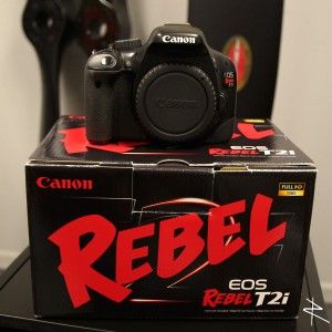 Used CANON EOS REBEL T2I DIGITAL 18MP SLR CAMERA BODY ONLY   AWESOME