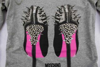 New Love Moschino Ladys Girls Diamonds Shoes Gray T Shirt Size s M L