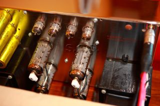 ESOTERIC AUDIO RESEARCH EAR 549 MONO 200W TUBE AMPLIFIER PAIR   MUSEUM