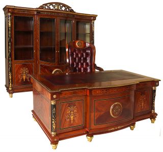 Grand Rosewood Leather Executive Office Desk