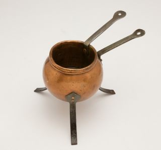 Wonderful Hand Hammered Copper Glue Pot