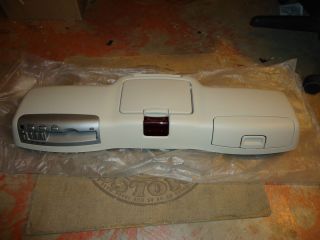  Ford Mercury Mountaineer Factory Overhead DVD Player 100 New