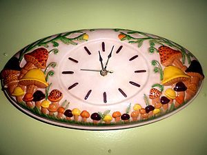 Vintage Merry Mushroom Battery Operated Hanging Wall Ceramic Clock