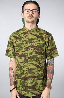 10 Deep The Ground Troops SS Buttondown Shirt in Swipes Camo