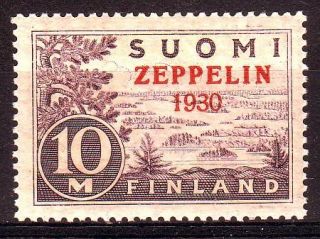 Beautiful Finland 1930 Zeppelin stamp in mint condition