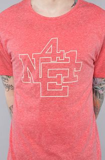 N4E1 The Generic Tee in Red Speckle Concrete
