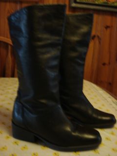  Naturalizer Black Leather Comfort Fit 4U System Low Heel Boots