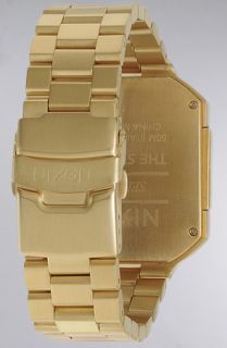 Nixon The Synapse Watch in Gold Concrete
