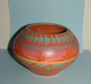 Beautiful Mesa Verde Pottery Incised Navajo Bowl Signed V Silas w COA