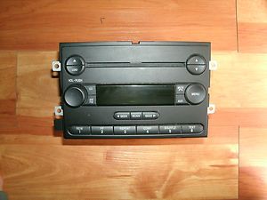 150 2004 2005 2006 Ford F150 Am FM CD Radio Stereo Player 4L3T