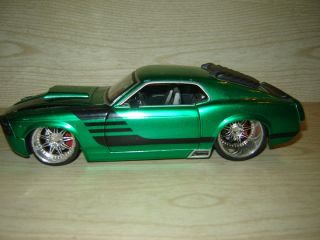 Collectible Diecast 1970 Ford Mustang Car
