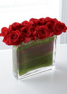 FTD Eloquent Red Rose Bouquet N7 4331 Flower Delivery