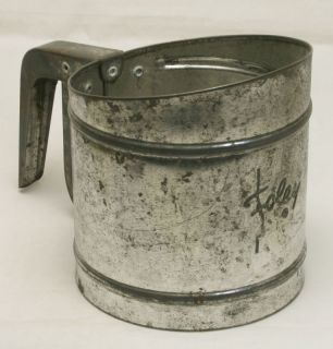 Vintage Foley 2 Cup Metalware Tin Flour Sifter