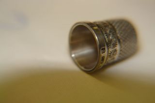   Sterling Silver Daisies English Thimble by C H Charles Harrold Co