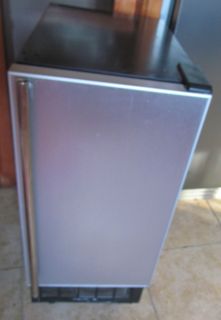 Franklin Chef 44 lbs Day Ice Maker REDUCED