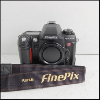 Fujifilm FinPix S2 Pro 6.17MP Digital SLR Camera Body w/ Accessories