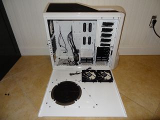 NZXT Phantom Full Tower Chassis White with ExtraS
