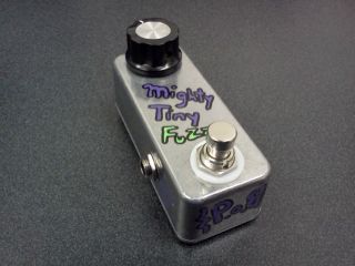 Custom Handwired Pedals Mighty Tiny Fuzz Pedal