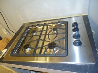 Frigidaire 30 Gas Cooktop FFGC3025LS Stainless Steel
