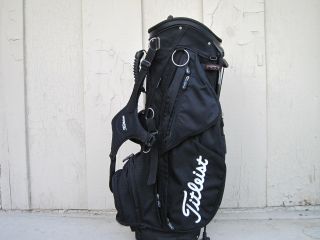 Titleist Golf Carry Stand Bag 6 Divider Black Excellent Condition