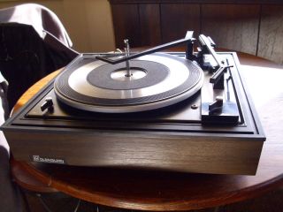 Vintage Glenburn Record Player Changer Turntable