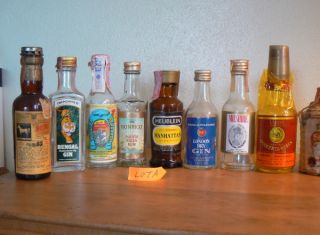  15 Miniature Whiskey Bottles Minis Liquor Gin Tequila Rum B B