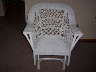 Patio Furniture Mackinac Resin Wicker Outdoor Glider Chair