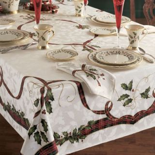  120 Holiday Nouveau Table Cloth   7115 LENOX HLDAY NOUVEAU 120