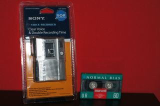 Sony TCM 200DV Handheld Audio Cassette Voice Recorder Brand New SEALED