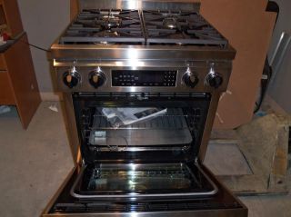 Dacor DR30D NG 30 Pro Style Freestanding Dual Fuel Range