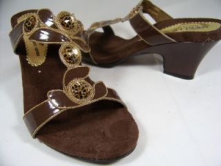 Helle Comfort Canei Bronze Heels Retails $167 Shoes Size 40 US 10 B287
